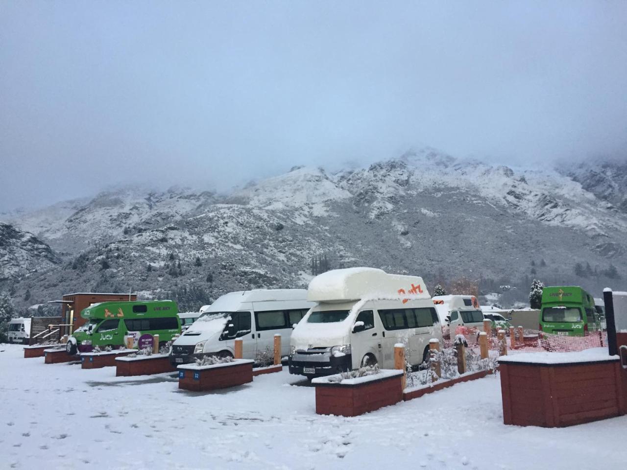 Queenstown Top 10 Holiday Park Exterior foto