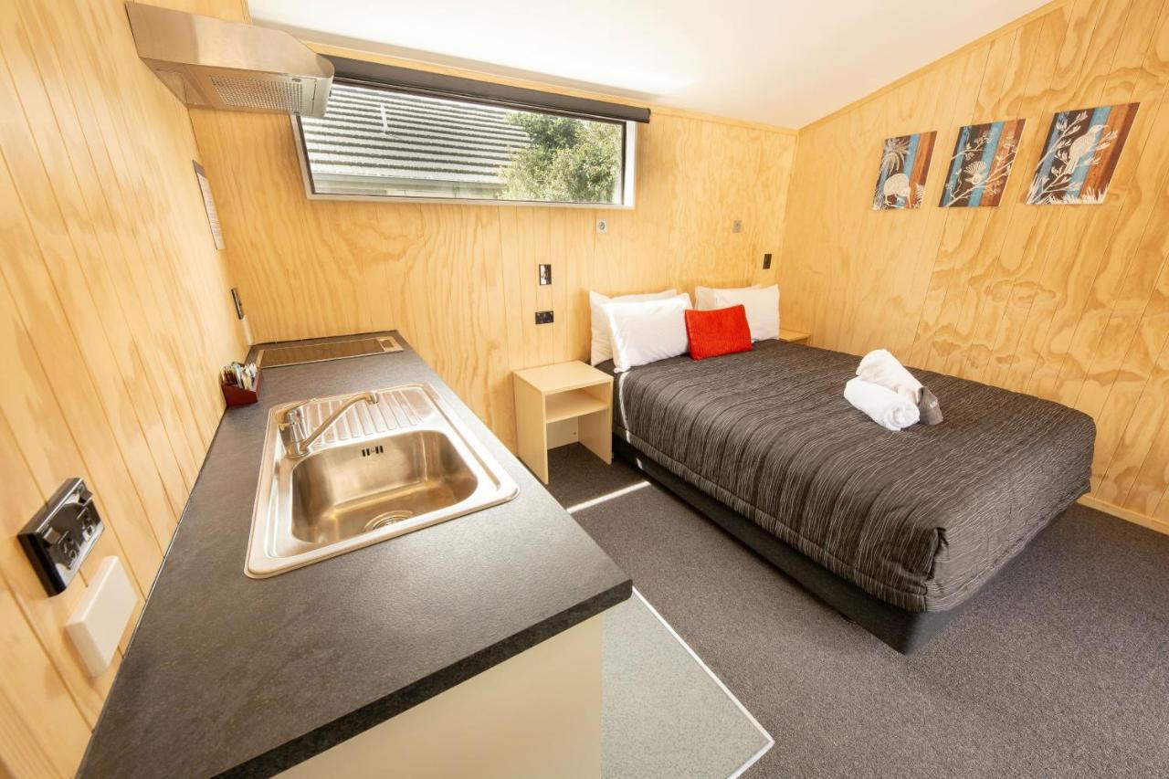 Queenstown Top 10 Holiday Park Exterior foto